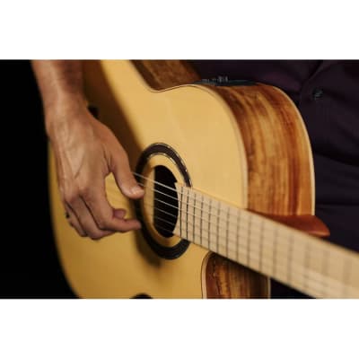 Ortega Signature Series Thomas Zwijsen Acoustic-Electric Nylon Classical Guitar w/ Bag image 18