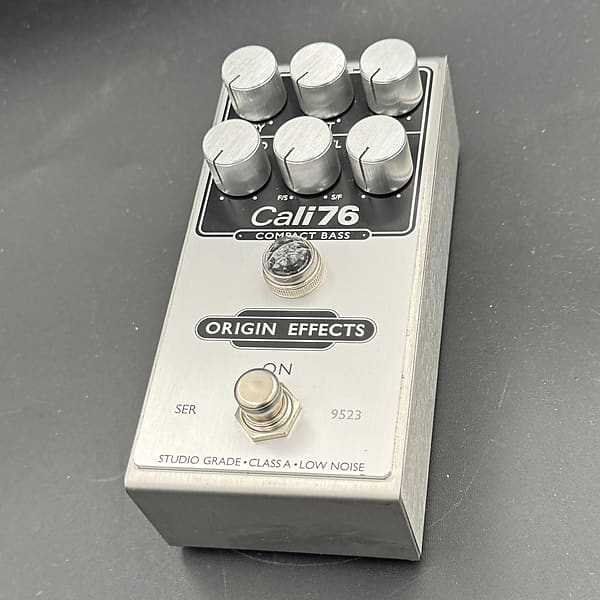 Origin Effects Cali76 Bass Compressor