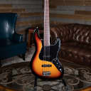 2001 Fender American Series Jazz Bass Fretless Sunburst (VIDEO DEMO)
