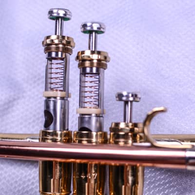 Getzen Deluxe Trumpet image 4
