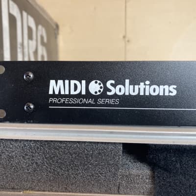MIDI Solutions Rick Savage's, Def Leppard, T8 8-Output Midi Thru Box (RS #2001) 2000s image 5