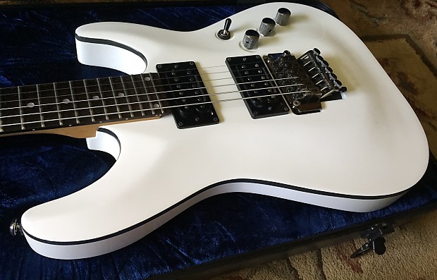 Schecter diamond C-1 CASTOM FR　純正ギクバッグ付 Schecter C-1 FR Guitar Review - How Does It Play?