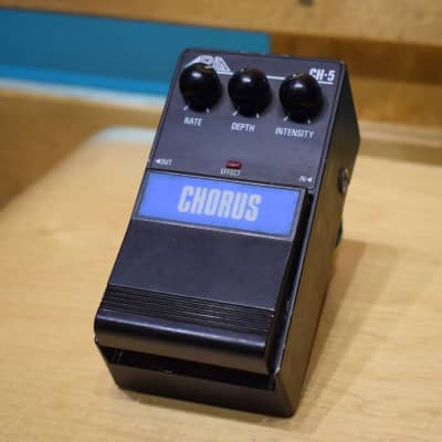 Aria DM-X10 Digital Chorus / Flanger Rare Vintage Guitar Effect