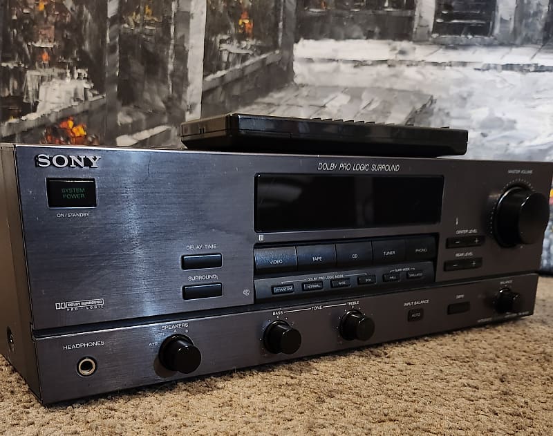 Sony TA-AV521 Home Theater Dolby Pro Logic Surround Integrated Stereo outlet Amplifier.