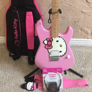 Hardtail Fender Squier Stratocaster Hello Kitty Electric Guitar