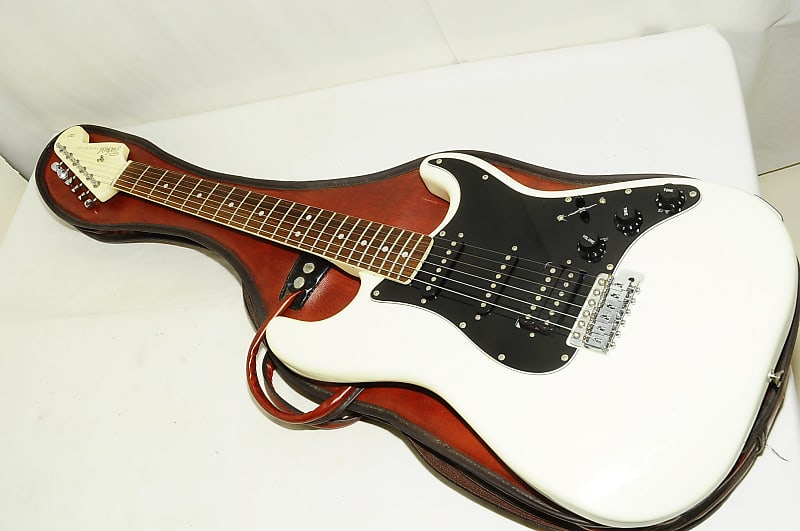Excellent TOKAI SS36 Limited Edition 1982 Vintage Electric