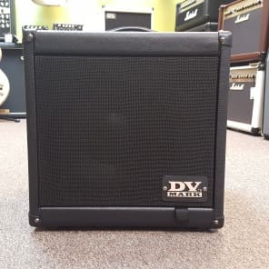 DV Mark DV AC 101 Acoustic Guitar Amplifier, 150w 2-channel, 1x10 Speaker image 3