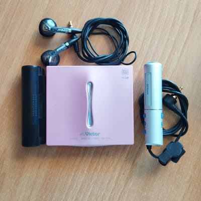Victor XM PX 70 2000 - Victor Walkman Portable Mini Disc Player XM PX 70 pink Working video test for sale
