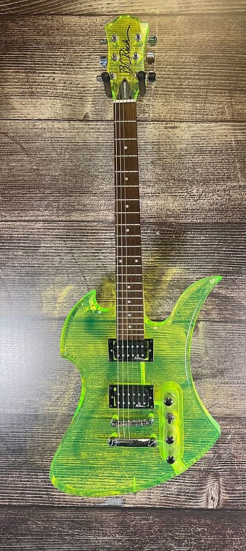 B.C Rich Mockingbird Acrylic Green アクリル B.C. Rich Mockingbird Lucite Lucite Green – Chicago Music