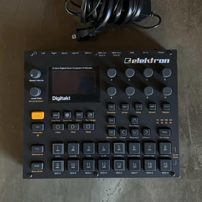 Elektron Digitakt Eight-Voice Digital Drum Computer/Sampler | Reverb