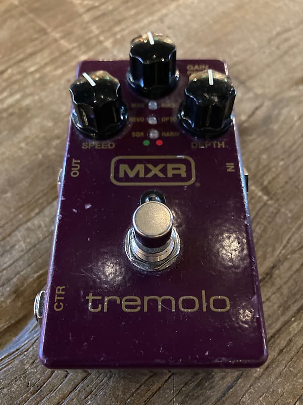 MXR M305 Tremolo