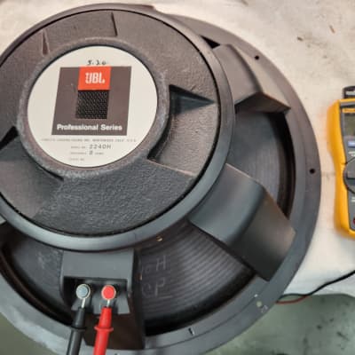 JBL 2245H Studio/Theater 18 JBL 2245H Studio/Theater 18