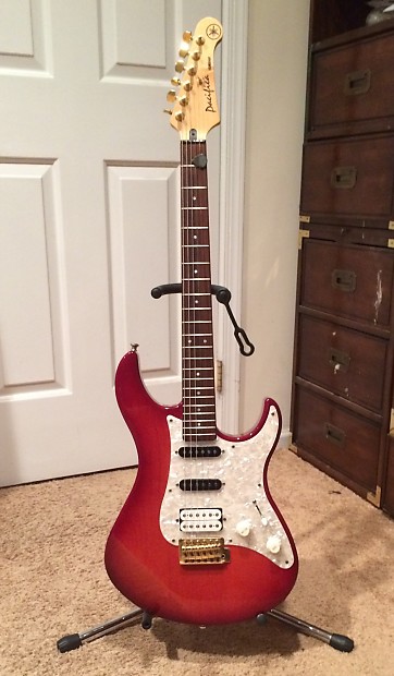 Yamaha Pacifica 312 II 2010 Red and Gold | Reverb