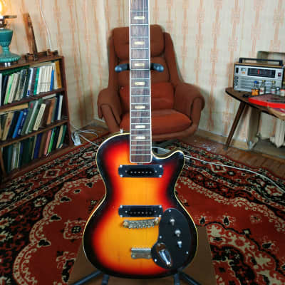 Musima Deluxe 25K GDR Rare Vintage Electric Guitar USSR DDR Les Paul image 2