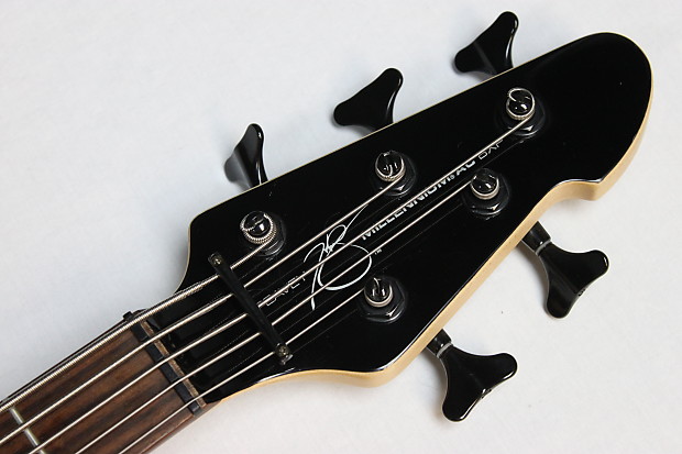 Peavey Millennium 5 AC BXP 5-String Bass, Black Violet, Quilted