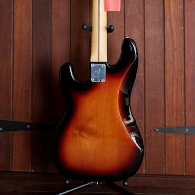 Fender Player Series Precision Bass Maple Sunburst image 5