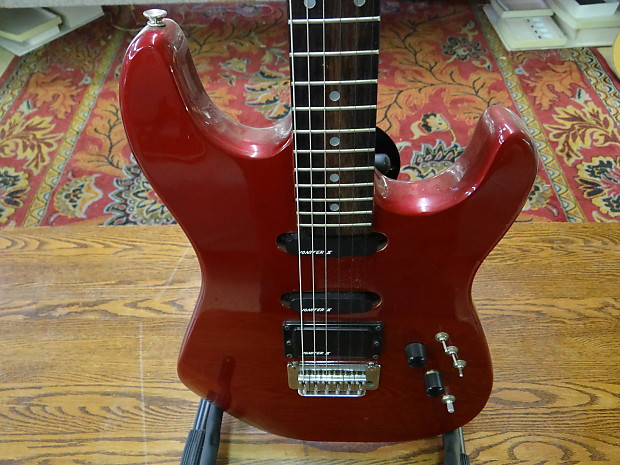 Harmony discovery guitar hotsell