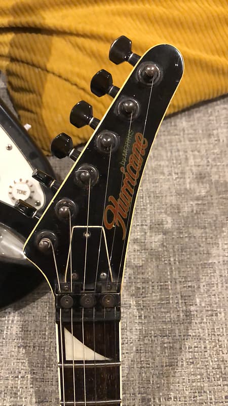 Morris＊Hurricaneストラトタイプ Hurricane by Morris Stratocaster from the '80s Gloss Black