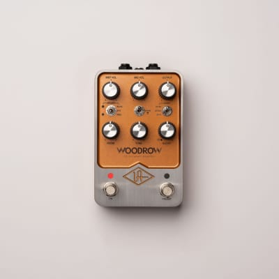 【美品】 Universal Audio UAFX Woodrow Amazon.com: Universal Audio UAFX Woodrow '55 Instrument