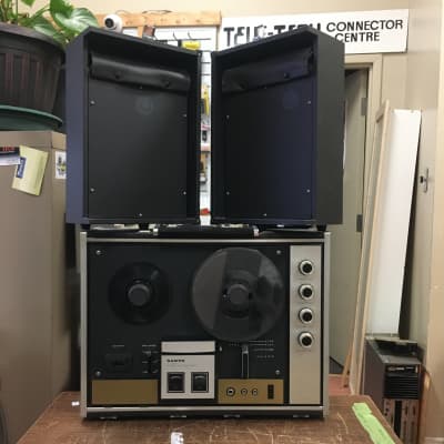 Sanyo MR-939 4 track tape recorder image 1
