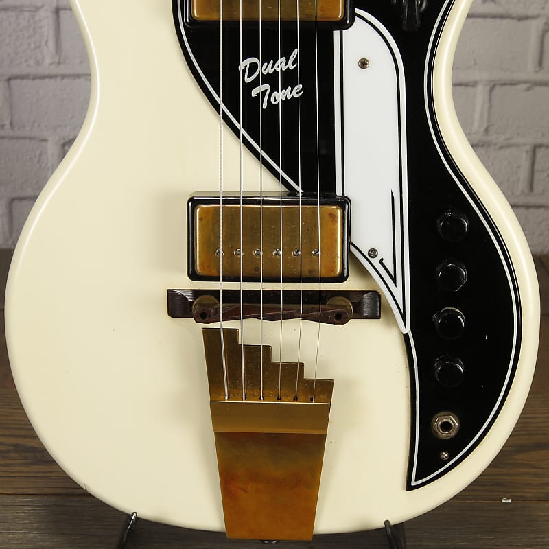 Supro Dual-Tone Electric Guitar 1956 w/Case #X67732 | Reverb