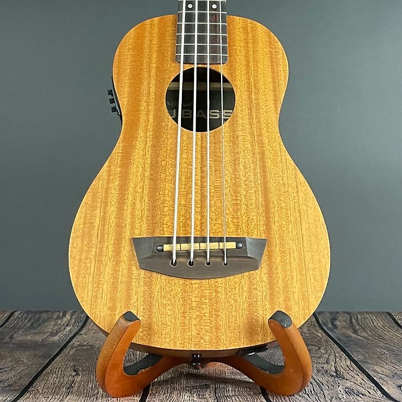 Kala Wanderer AcousticElectric U•BASS Reverb