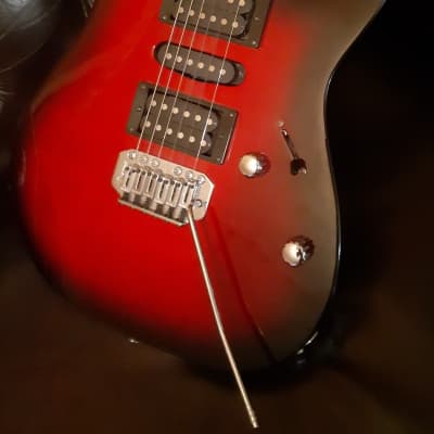 Ibanez Gio 2012 Transparent Red image 2