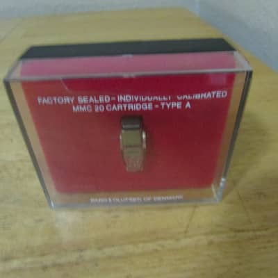 Bang & Olufsen MMC 20EN Cartridge and Stylus Unknown Silver in Original Case image 10