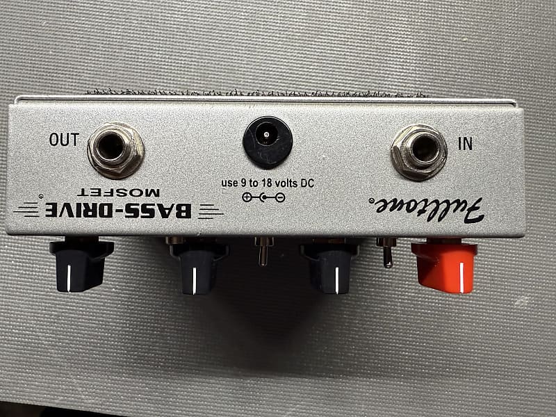 ベース Fulltone BASS-DRIVE MOSFET レビュー】fulltone BASS-DRIVE MOSFET - Geek IN Box