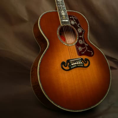Gibson SJ-200 Masterpiece Custom Acoustic Guitar J-200 image 14