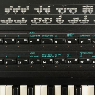 Yamaha DX7S 80s Digital Polyphonic FM Synthesiser  - 100V image 5
