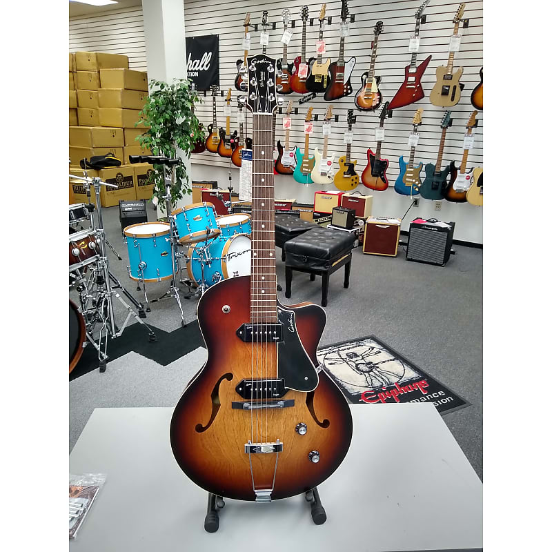 Godin 5th Avenue CW Kingpin II Vintage Burst image 1