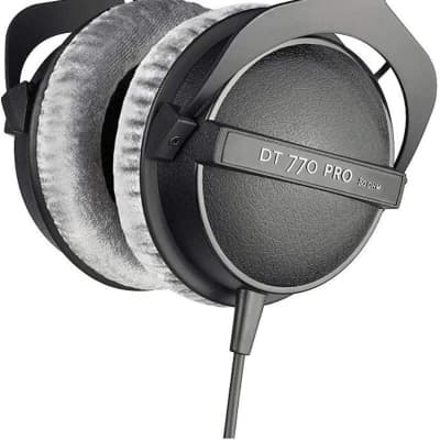beyerdynamic DT 990 PRO Studio Headphones 250 ohms for Mixing and