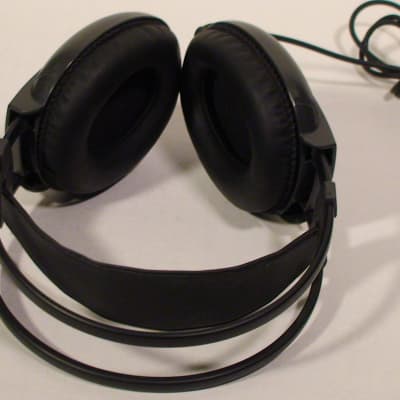 Used AKG K-55 Headphones image 2