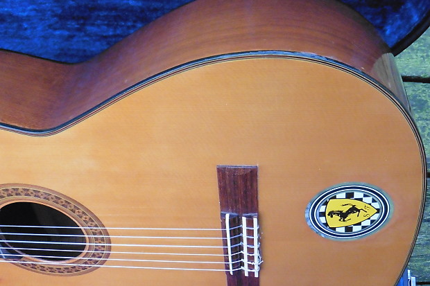 Quality Tokai L 60 Classical + H/case made in the 1970's