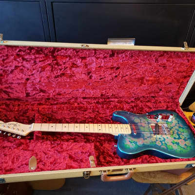 Fender Telecaster 
Blue Floral 
Crafted in Japan image 7