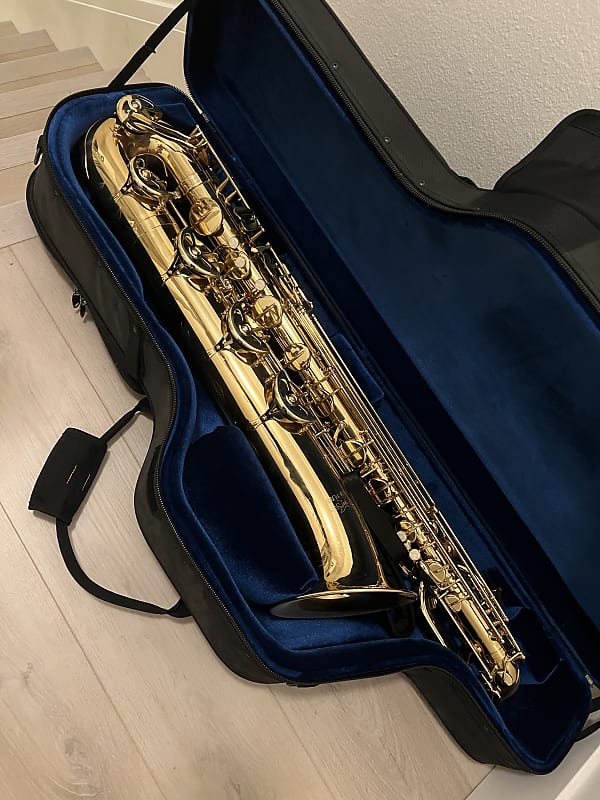 Venus Baritone saxophone Reverb