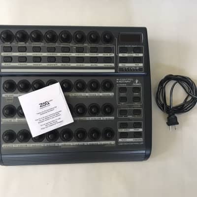 Behringer BCR2000 USB/MIDI Control Surface with Zaquencer disc