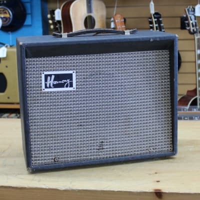 Harmony H303A Guitar Tube Combo Amp for sale