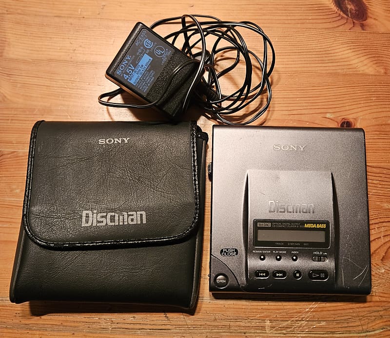 Vintage Sony Discman D-303 Compact Disc Compact Player with