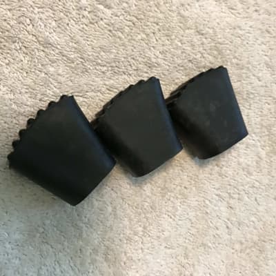 Unbranded Heavy Duty Rubber Feet (3) for elliptical shaped stand or throne legs early '80's - black image 2