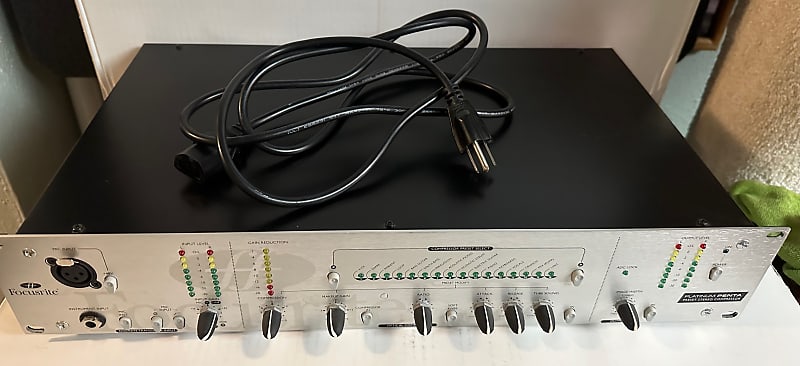 Focusrite Platinum Penta Preset Stereo Compressor with Mic Pre 2000s -  Silver