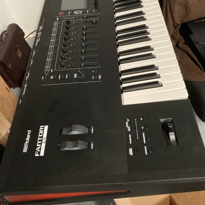 Roland Fantom 7 EX 76-Key Workstation Keyboard 2024 - Present - Black