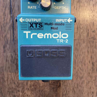 BOSS Tremolo TR-2 ＆ YAMAHA SHD-100 セット売り Amazon.com: Boss TR-2 Tremolo Pedal : Musical Instruments