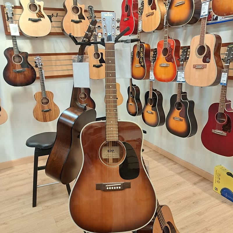 Sigma DR-7 Sunburst | Reverb Canada