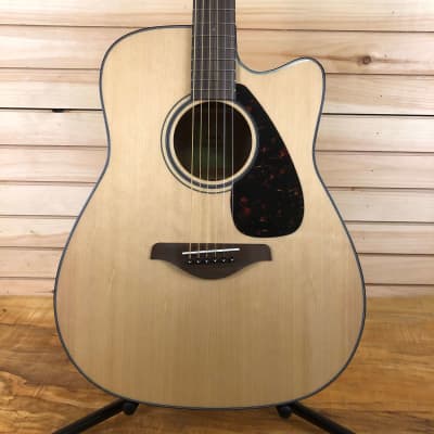Yamaha FGX800C Acoustic/Electric Guitar - Natural Finish image 3