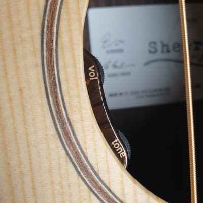 Sheeran by Lowden S02 Rosewood Sitka Spruce + NEW with invoice image 8
