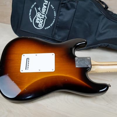 Fender American Special Stratocaster 2010 Sunburst w/ Bag image 12