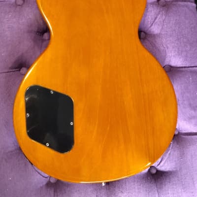 Gibson LPB-2 Deluxe Les Paul Bass 1992 - Translucent Amber image 3