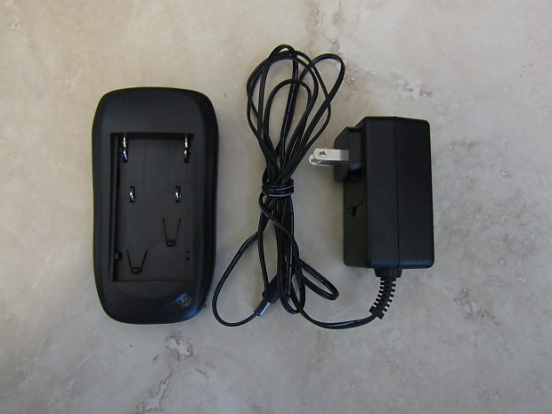 Line 6 Variax Li Ion Battery Charger 98 034 0001 2016